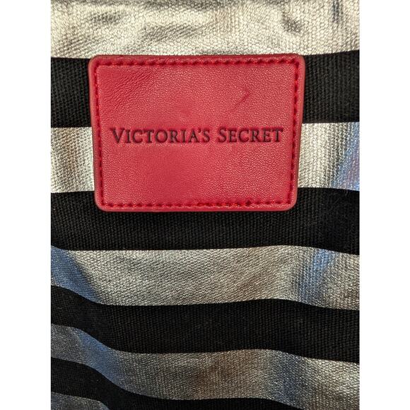 Victoria's Secret Women Handbags, Metallic Silver & Black Weekender Tote Bag - Picture 2 of 8